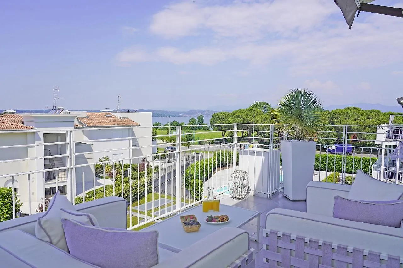 La Castellana C89 By Wonderful Italy Daire Sirmione